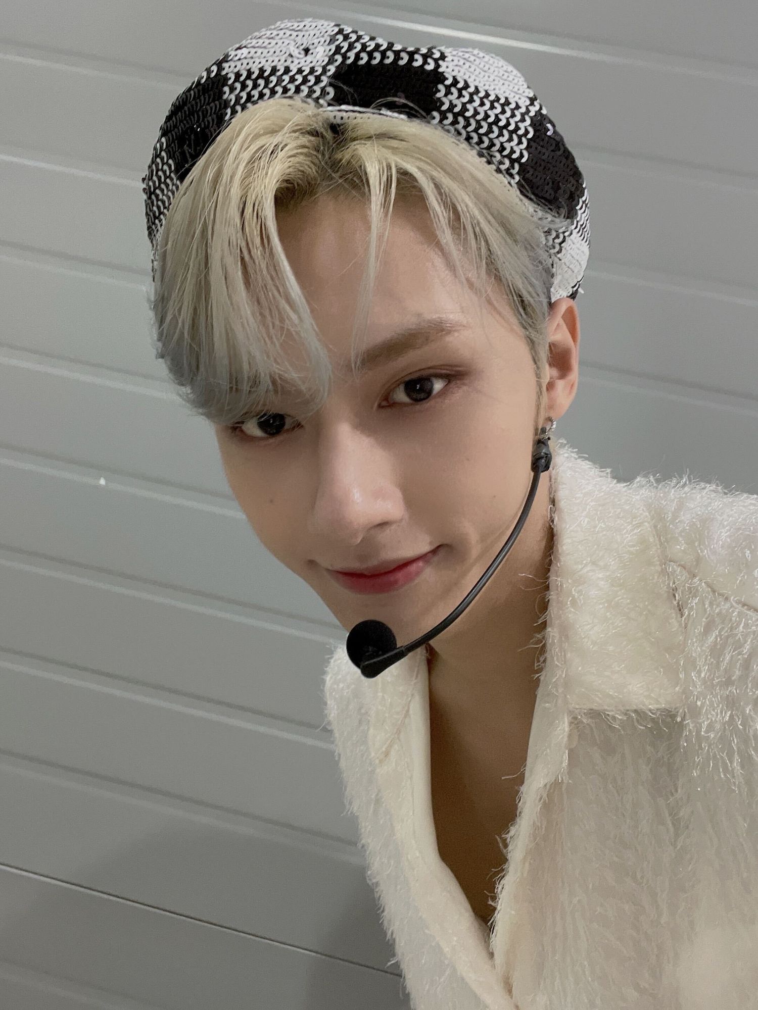Recent activity shot of Jun (SEVENTEEN)