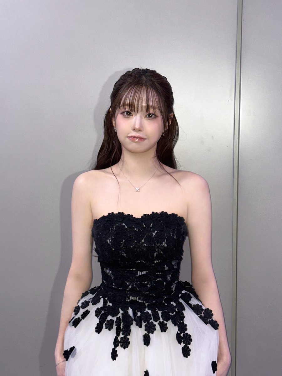 Latest photo of Chuu