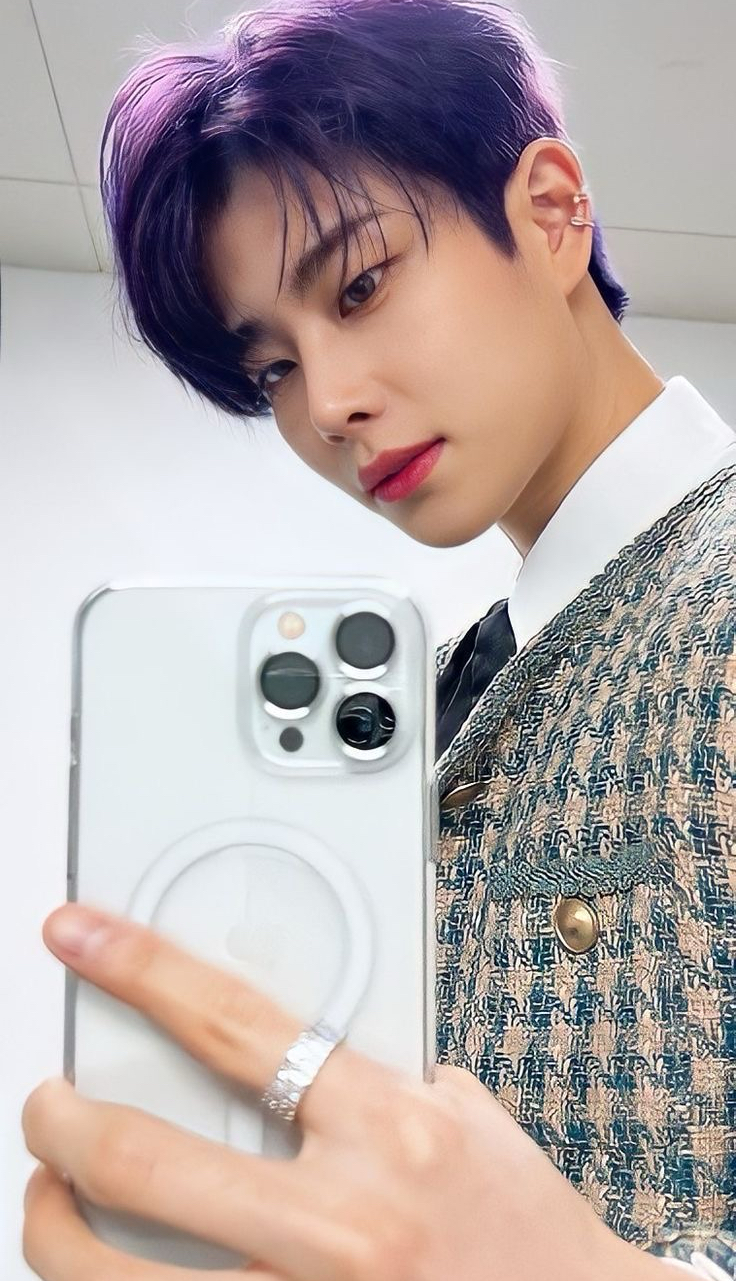 Recent activity shot of MJ (ASTRO)