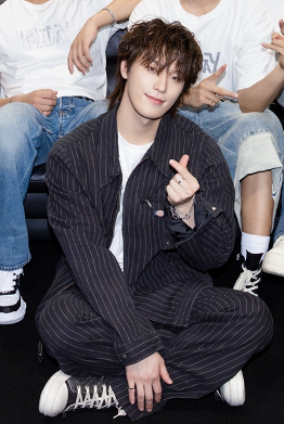 Latest photo of Dino (SEVENTEEN)