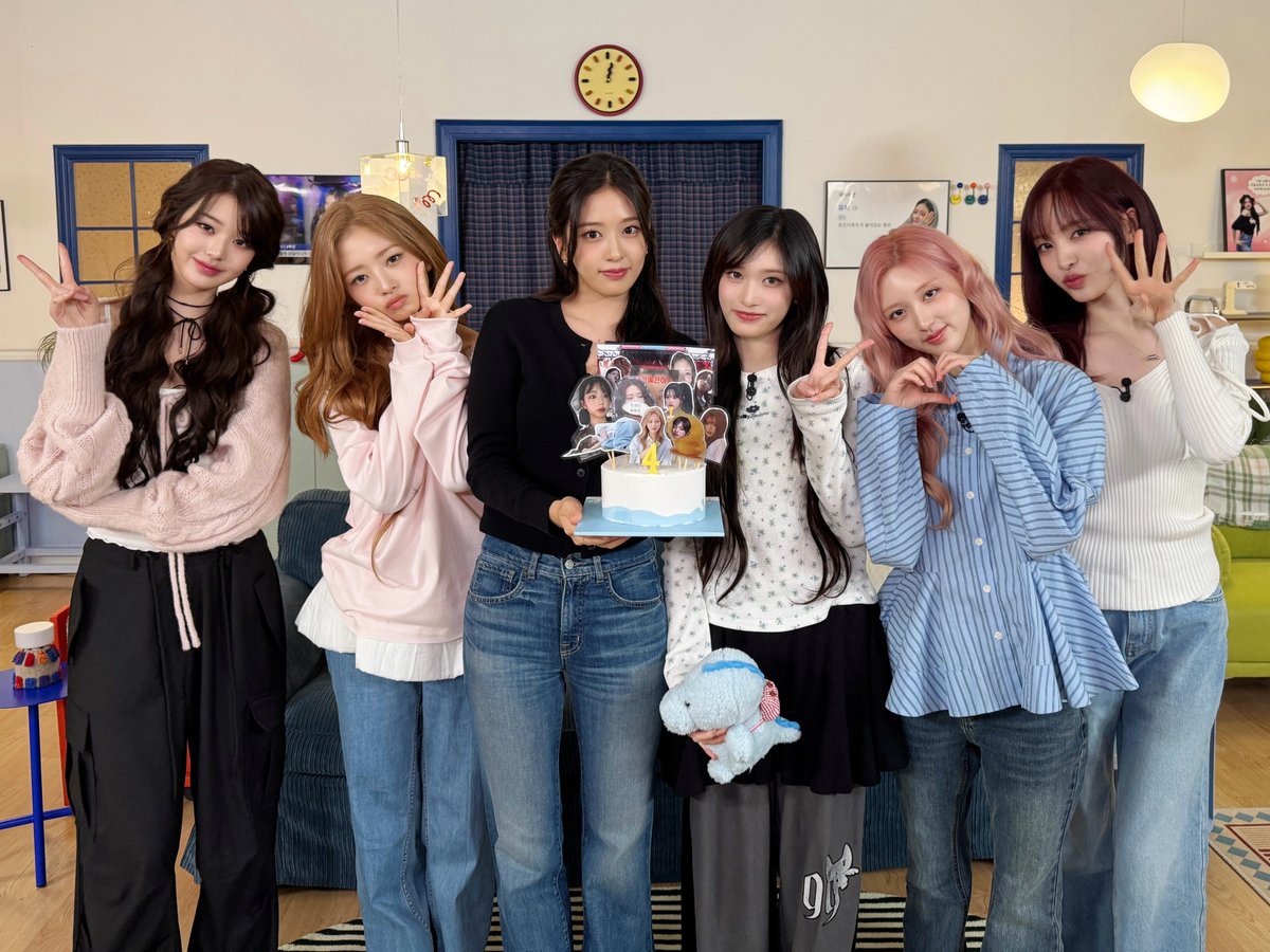 IVE的最新活动照片