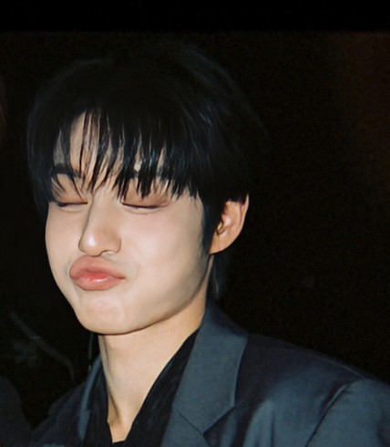 Latest photo of Kim Jiwoong (ZEROBASEONE)