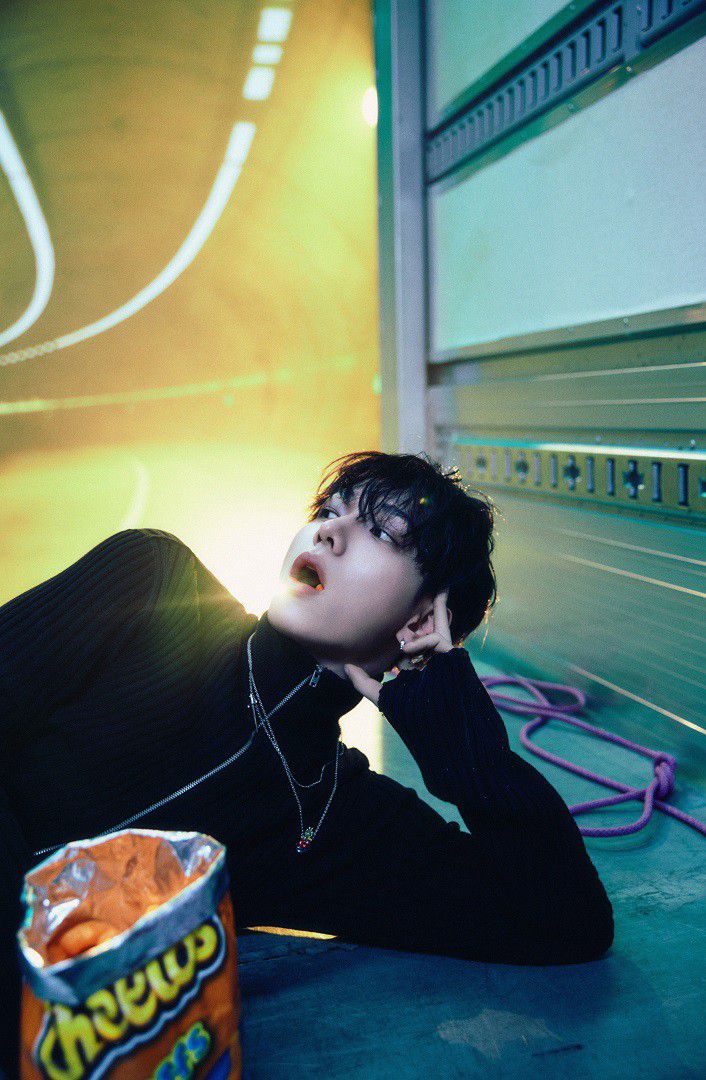 명재현 (BOYNEXTDOOR)의 비하인드 컷