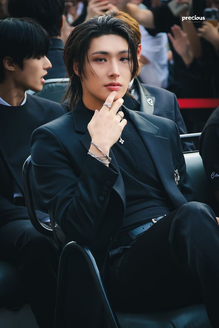 에이티즈의 비하인드 컷