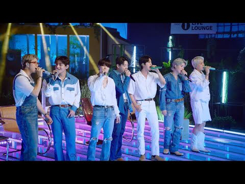 A moment captured by V (BTS)'s fan