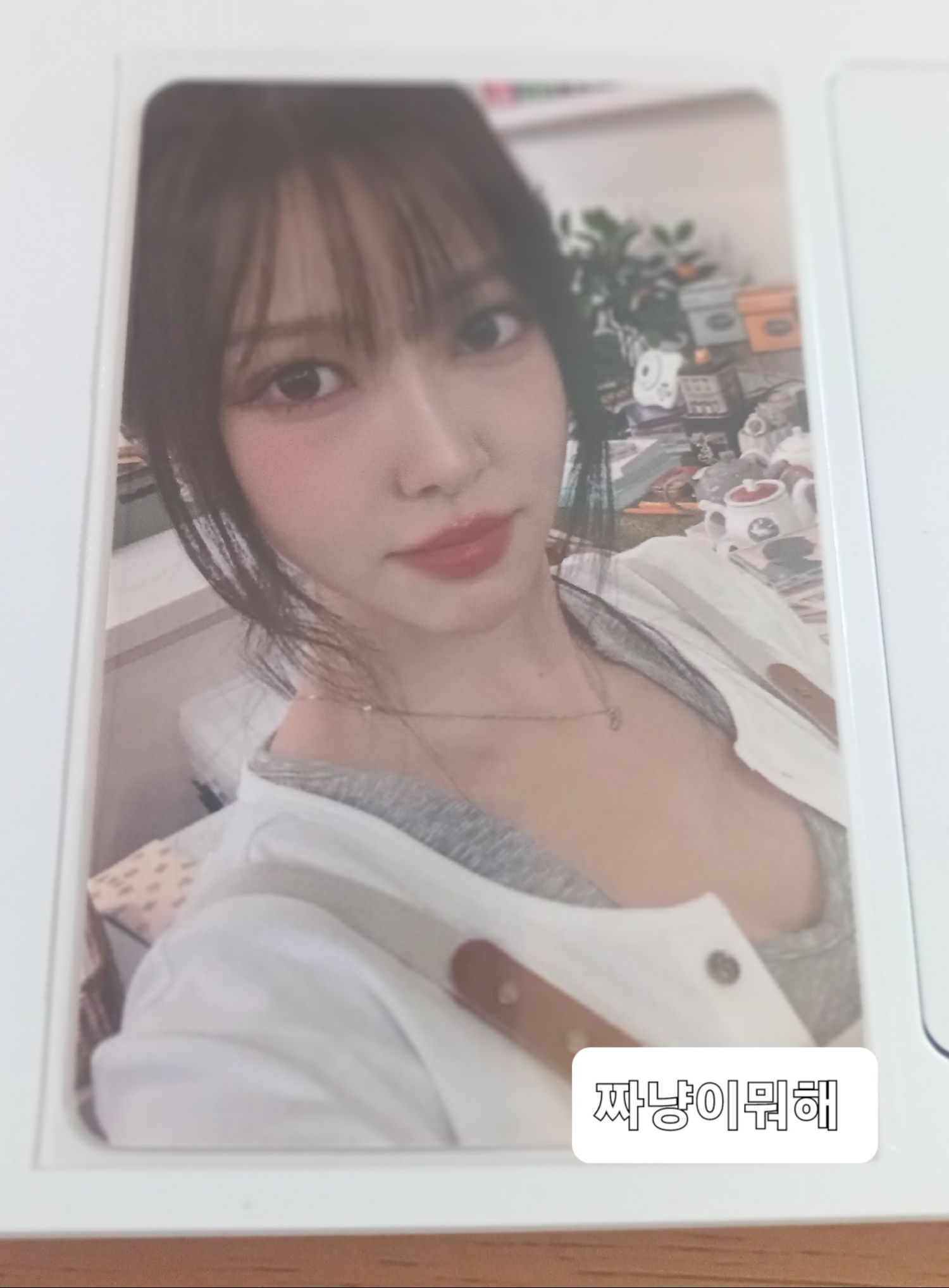 Behind-the-scenes cut of Eunha (GFRIEND, VIVIZ)