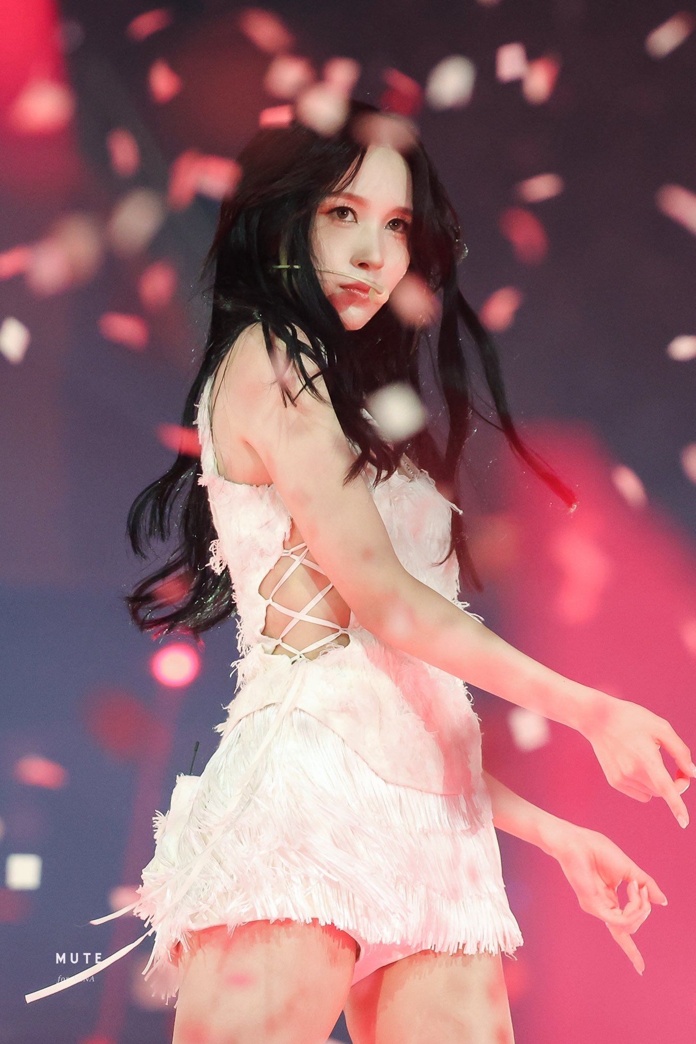 A moment captured by Mina (TWICE)'s fan