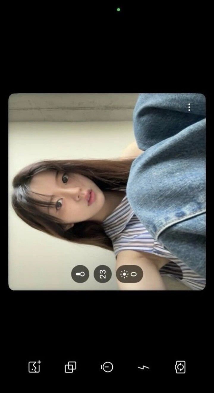 Latest photo of Minju (ILLIT)