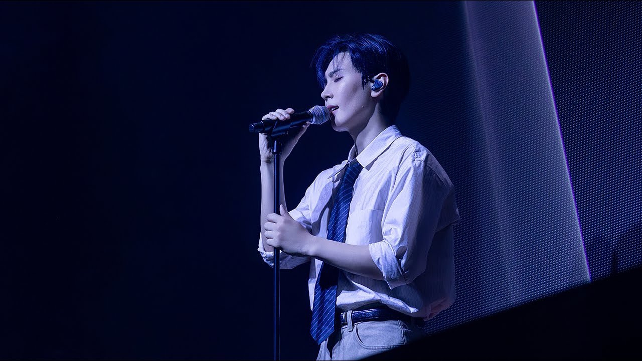 A moment captured by SF9's fan