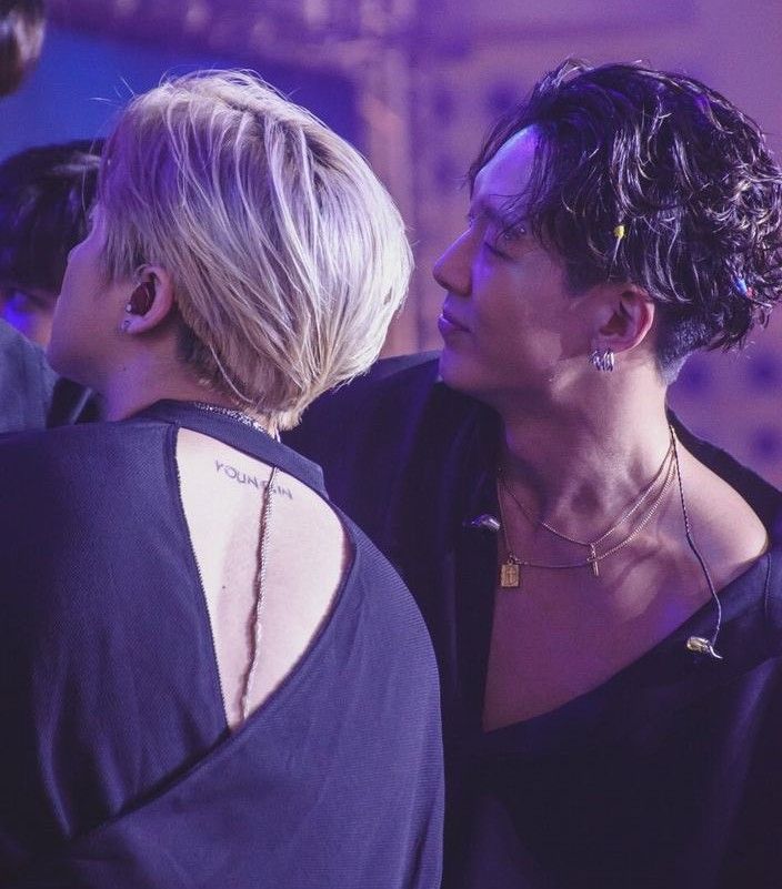 Behind-the-scenes cut of JAY (iKON)