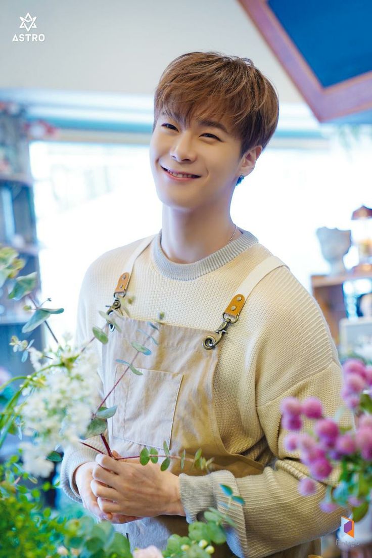 Behind-the-scenes cut of Moonbin (ASTRO)