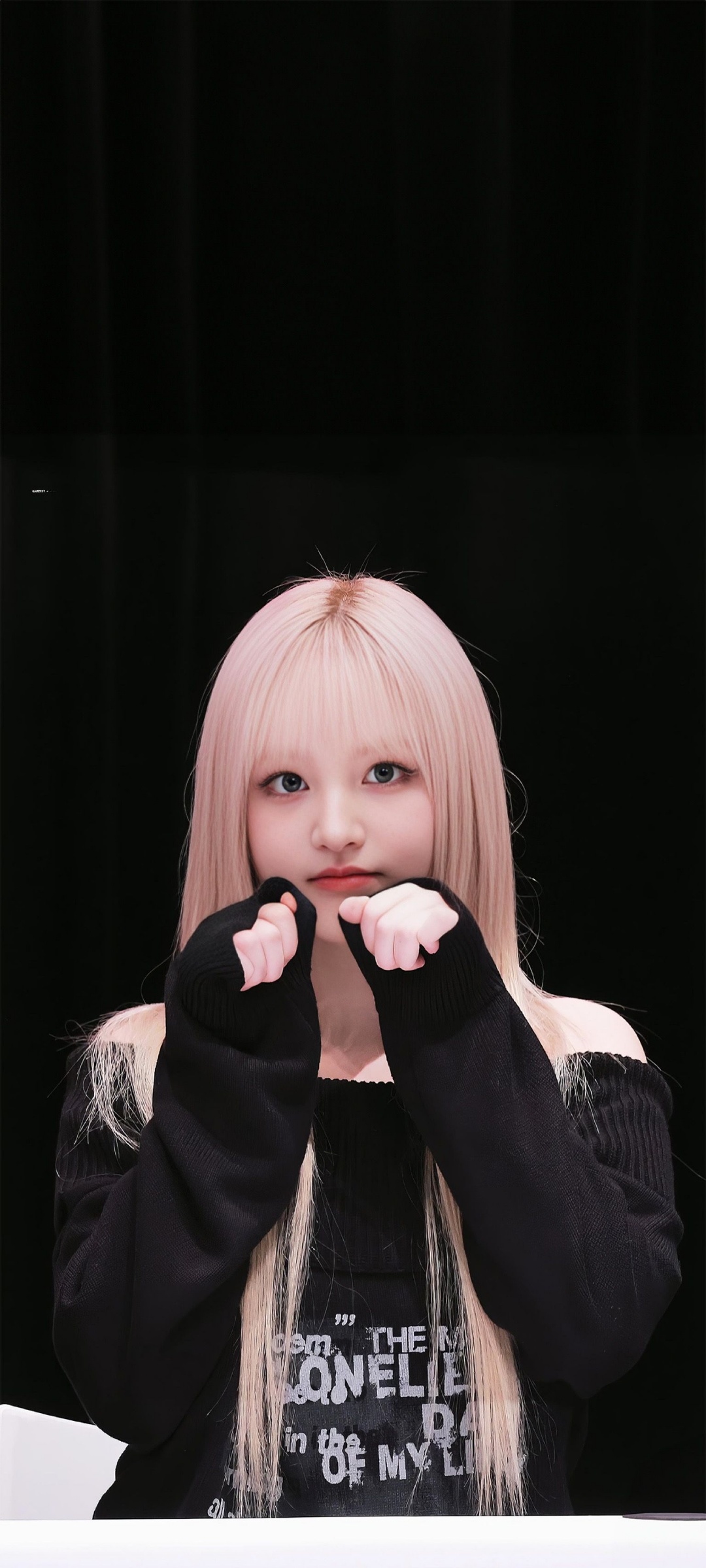 Recent activity shot of LIZ (IVE)