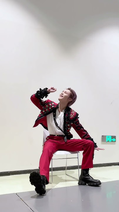 A moment captured by YANGYANG (WayV)'s fan