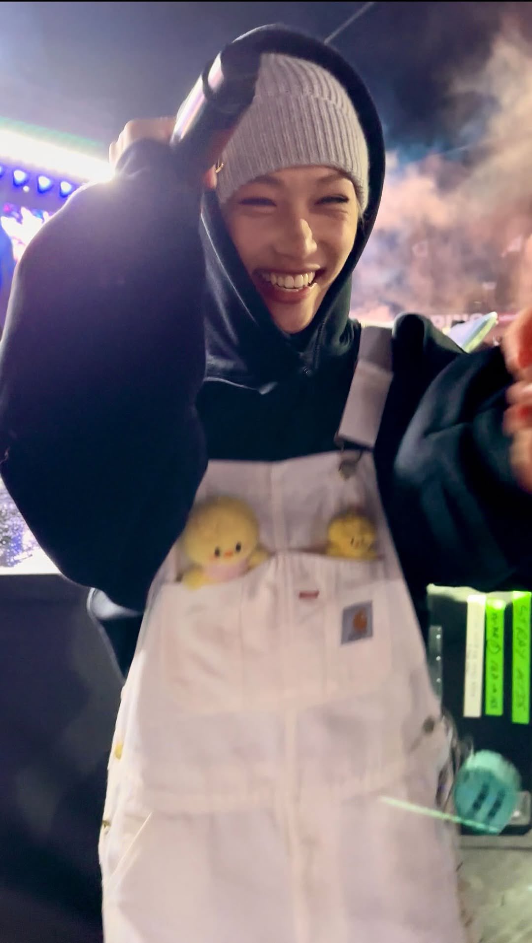 Latest photo of Felix (Stray Kids)