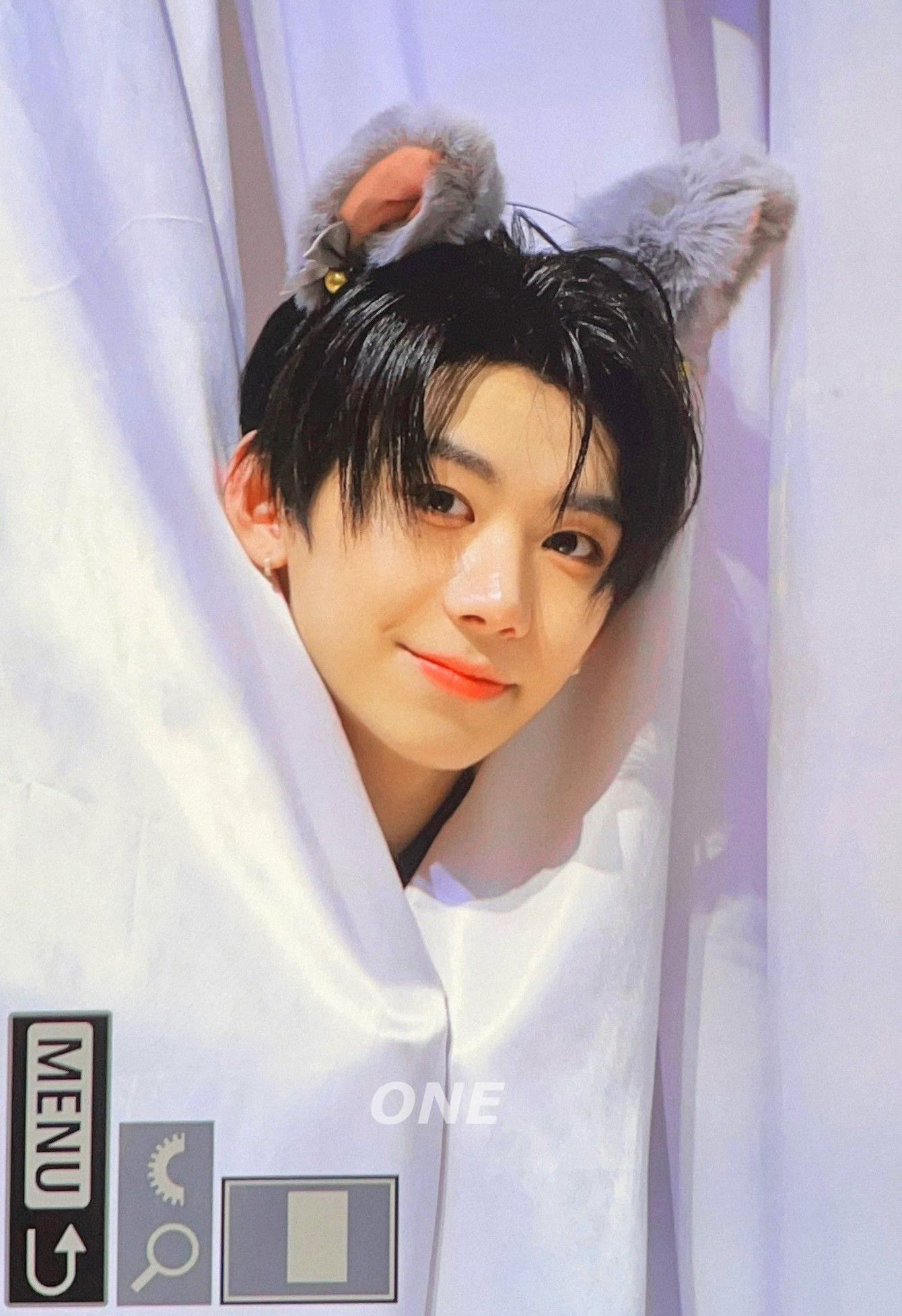 Recent activity shot of Park Han (AHOF)