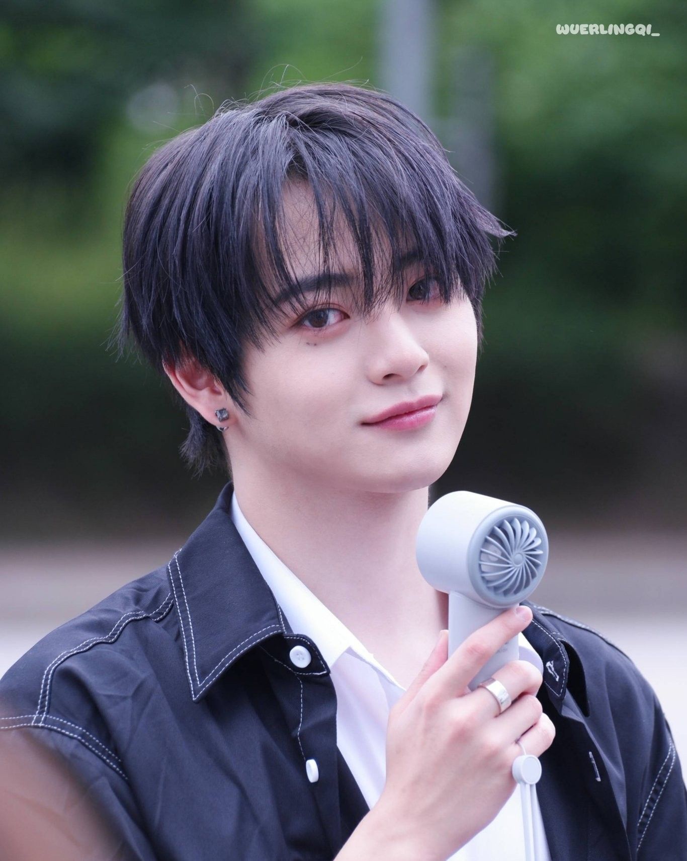 A moment captured by Hong Sungmin (FANTASY BOYS)'s fan
