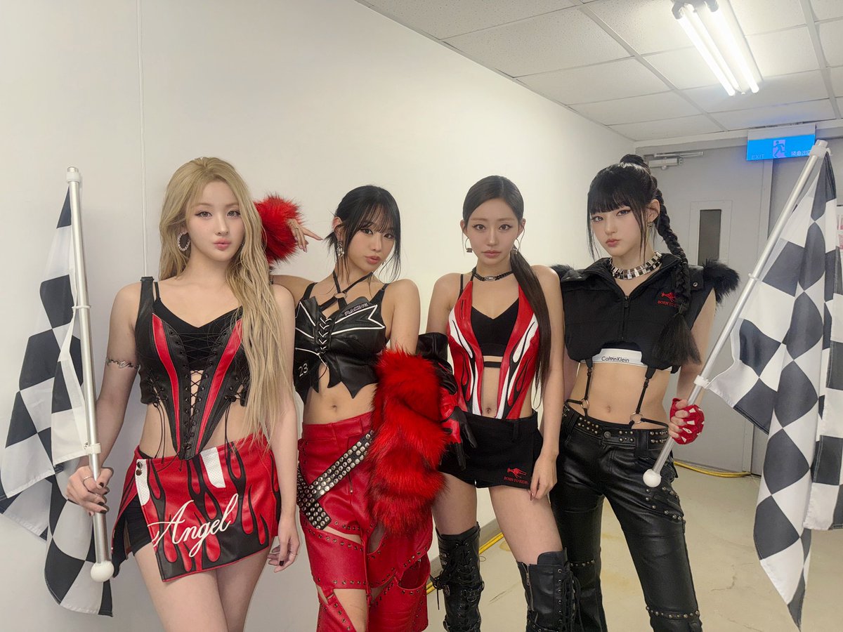 Recent activity shot of KISS OF LIFE