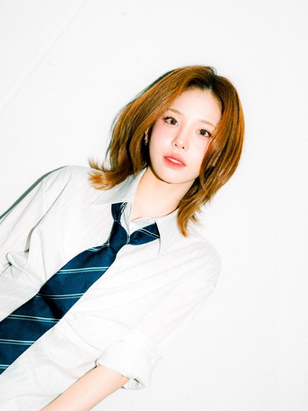 Latest photo of Mako (NiziU)