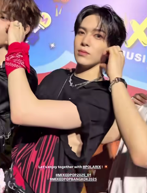Behind-the-scenes cut of Lee Junhyuk (POLARIX)
