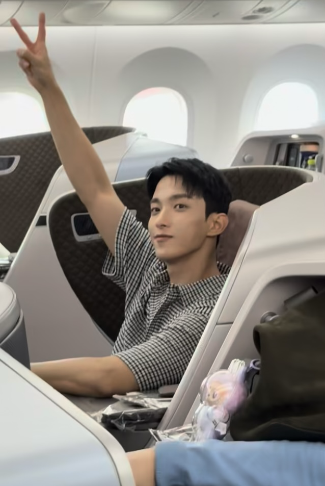 Recent activity shot of DK (SEVENTEEN)