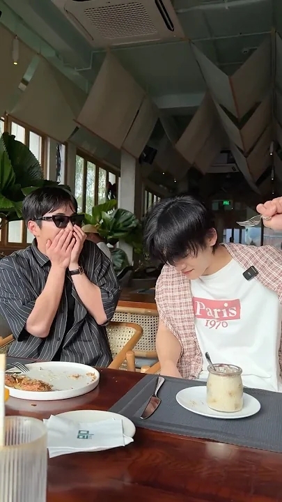 Recent activity shot of Chen (EXO)