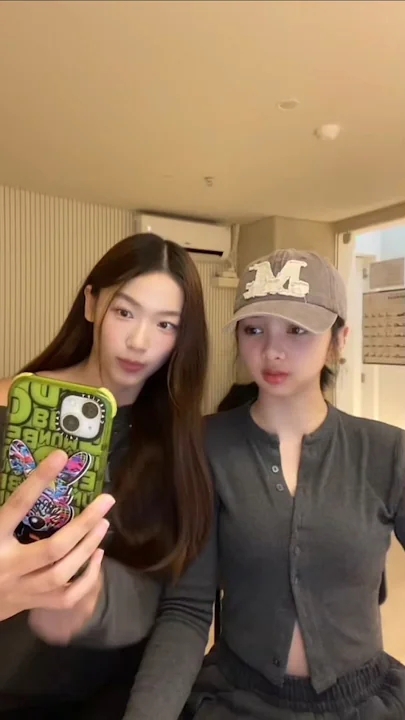 SECRET NUMBER的最新活動照片