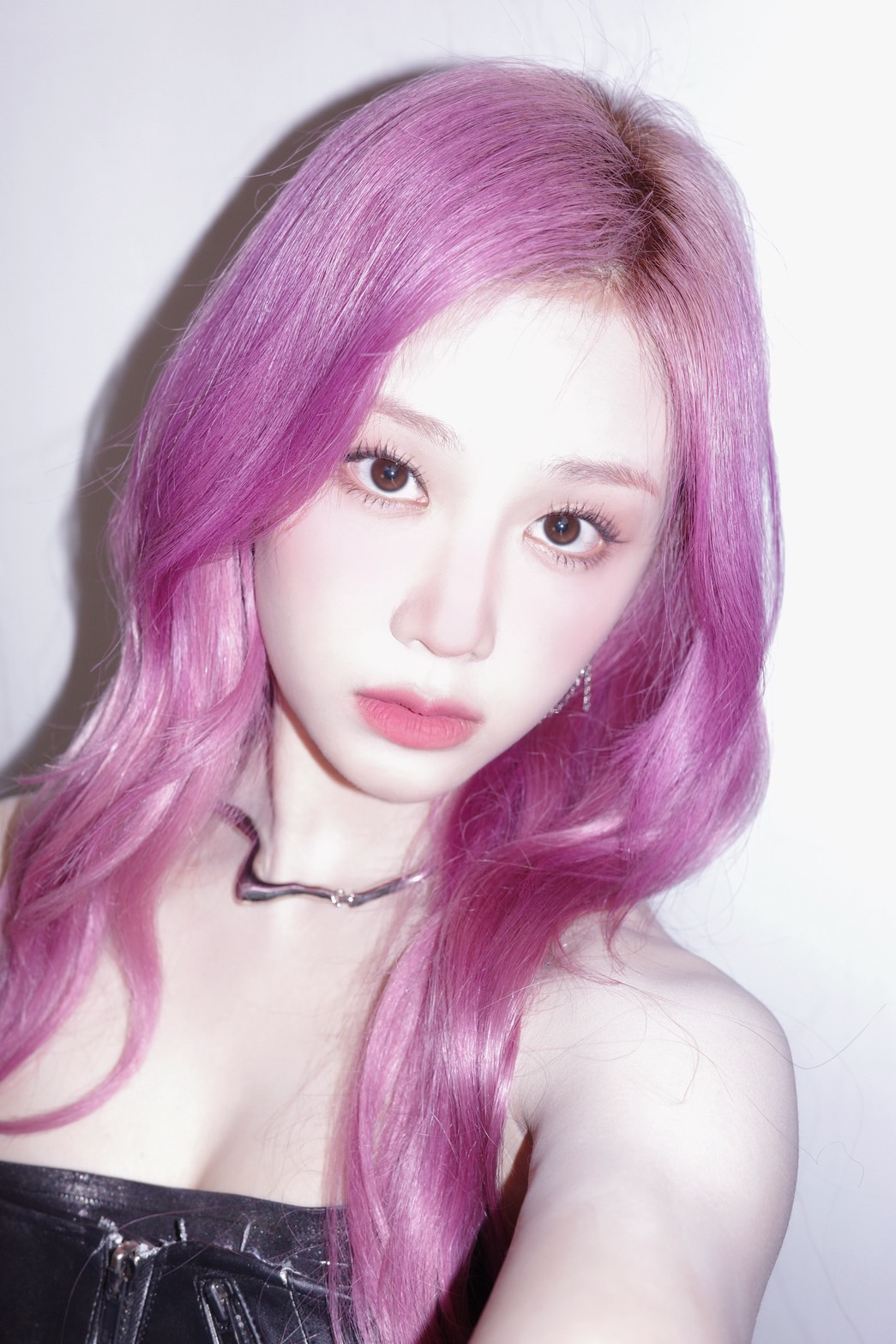 Foto aktivitas terbaru Pharita (BABYMONSTER)