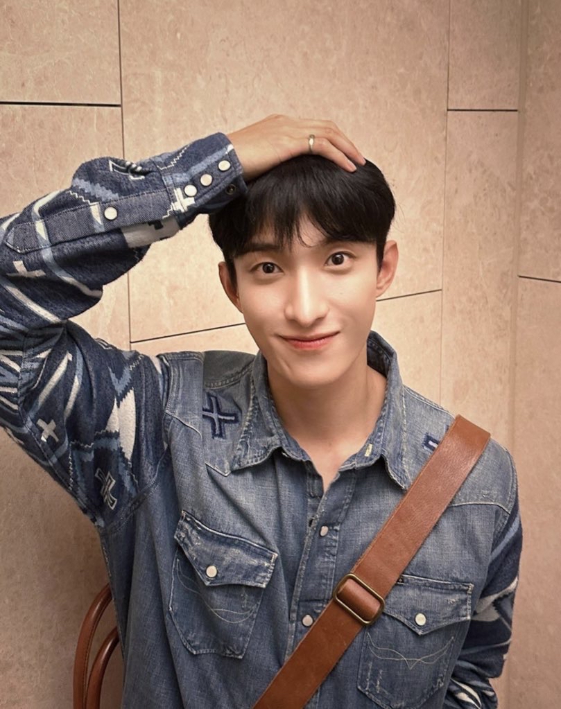 A moment captured by DK (SEVENTEEN)'s fan