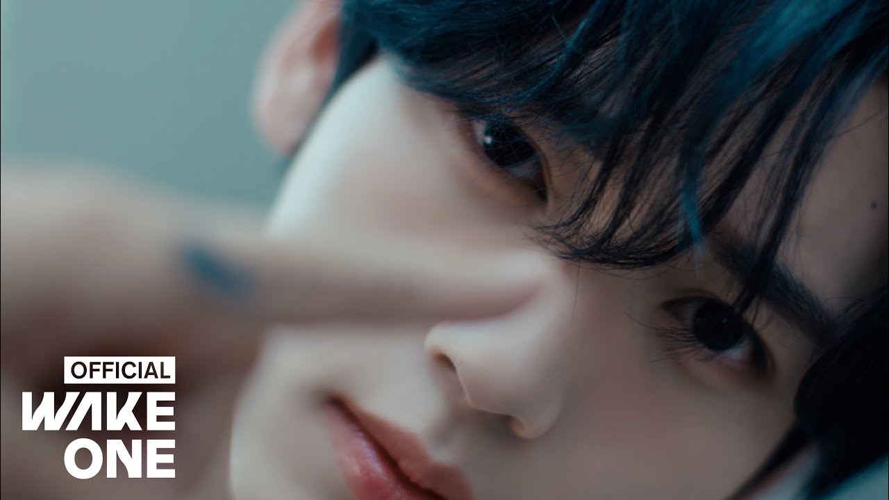 A moment captured by Han Yujin (ZEROBASEONE)'s fan