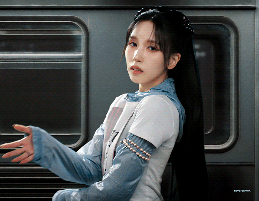 Mina (TWICE)粉絲拍下的瞬間
