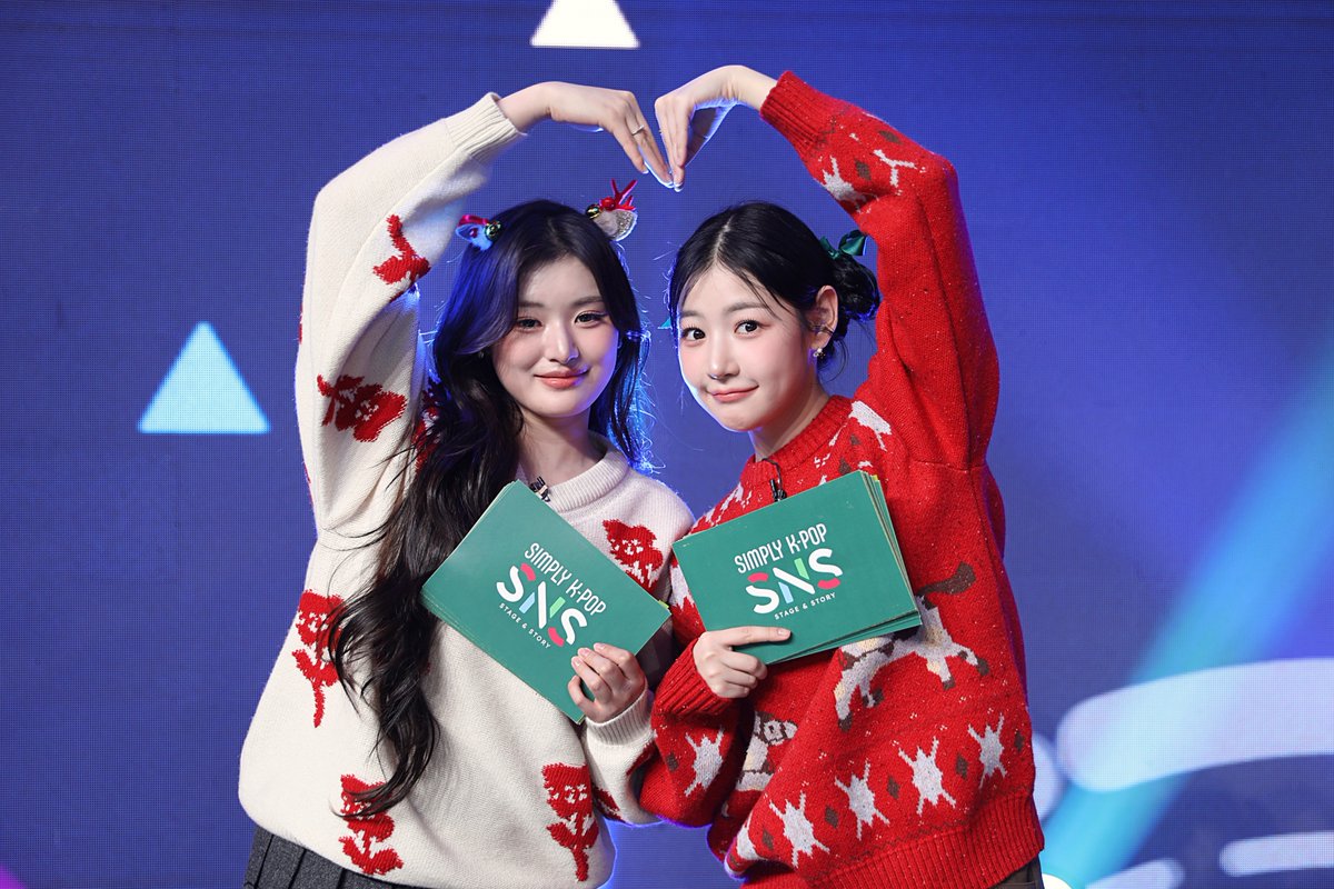 Latest photo of FIFTY FIFTY