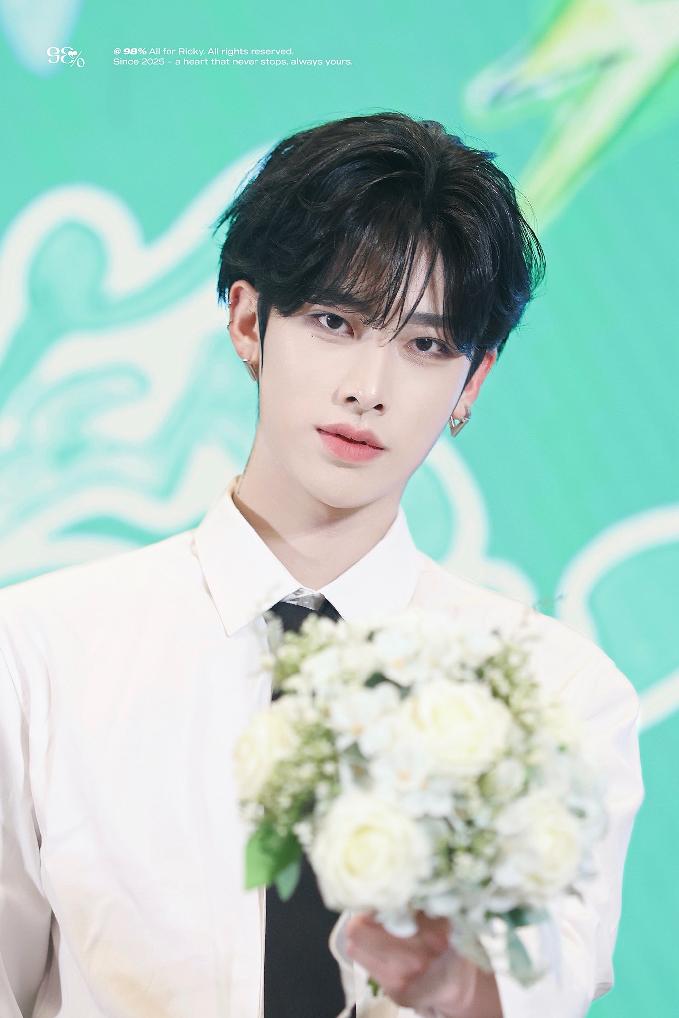 A moment captured by Ricky (ZEROBASEONE)'s fan