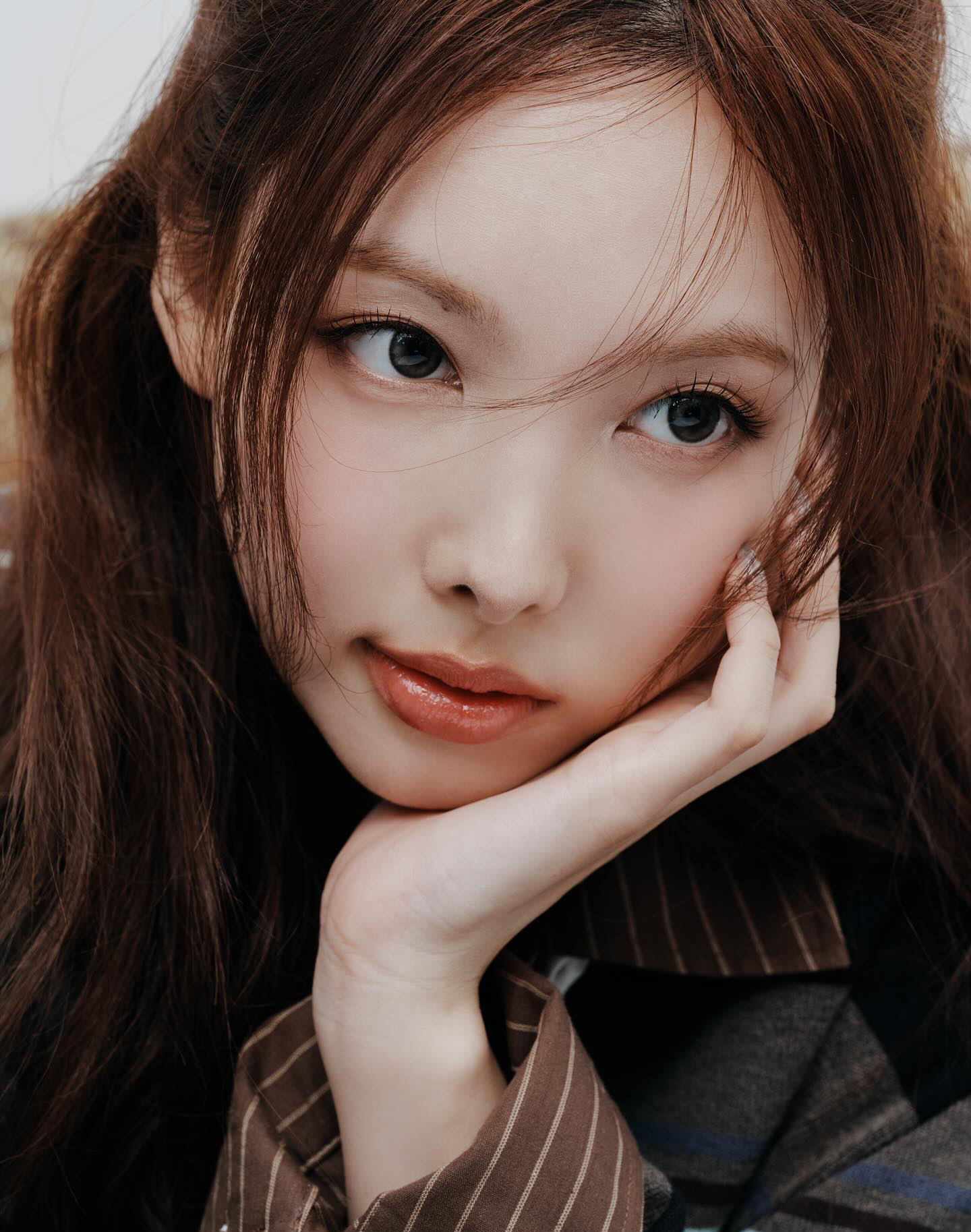 Behind-the-scenes cut of Nayeon (TWICE)
