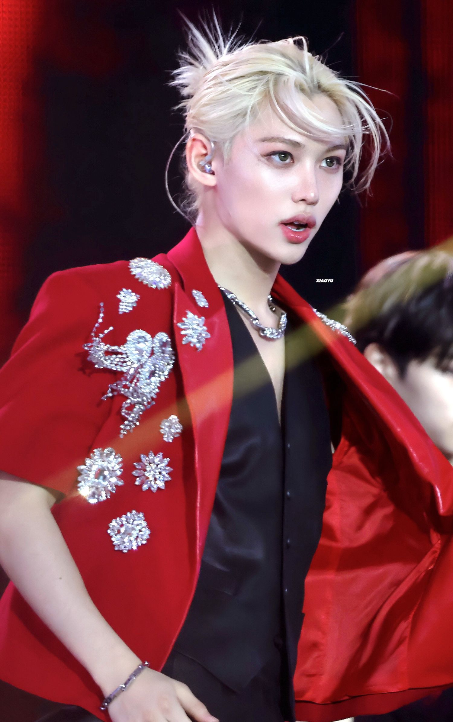 Latest photo of Felix (Stray Kids)
