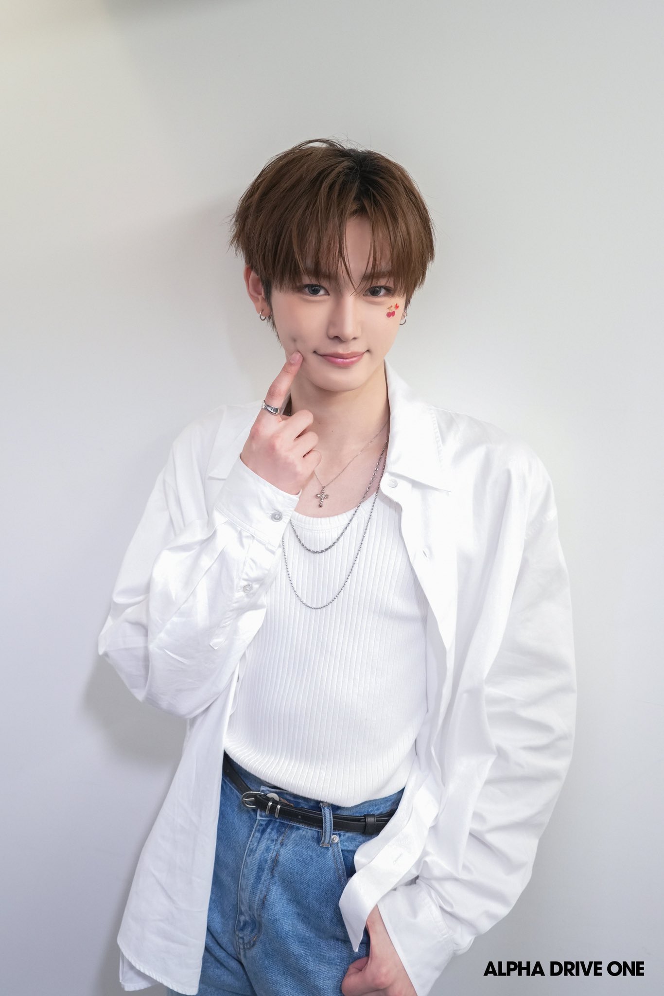 Recent activity shot of Zhou Anxin (ALPHA DRIVE ONE)