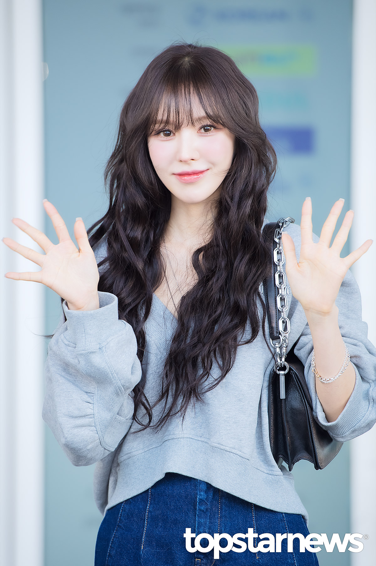 A moment captured by Red Velvet's fan