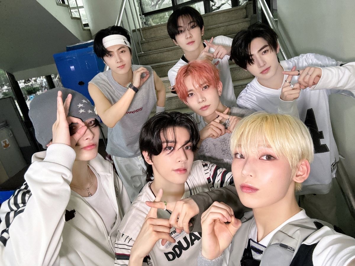 ENHYPENの舞台裏ショット