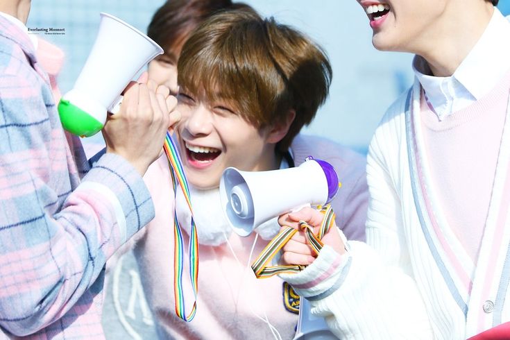 A moment captured by Moonbin (ASTRO)'s fan