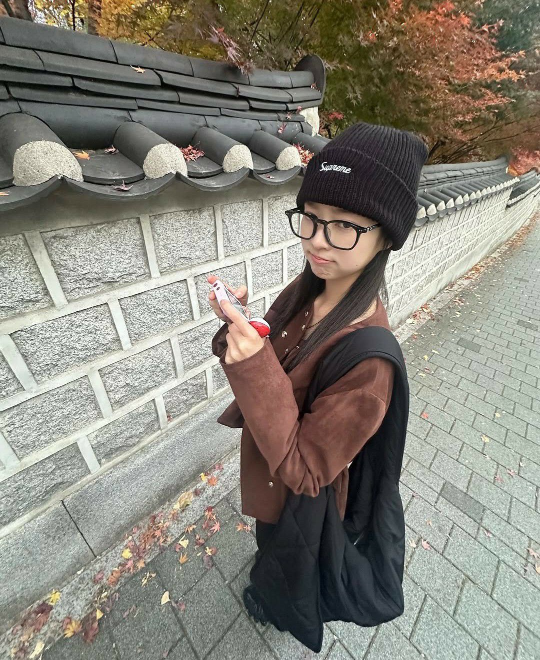 A moment captured by Kim Minju's fan