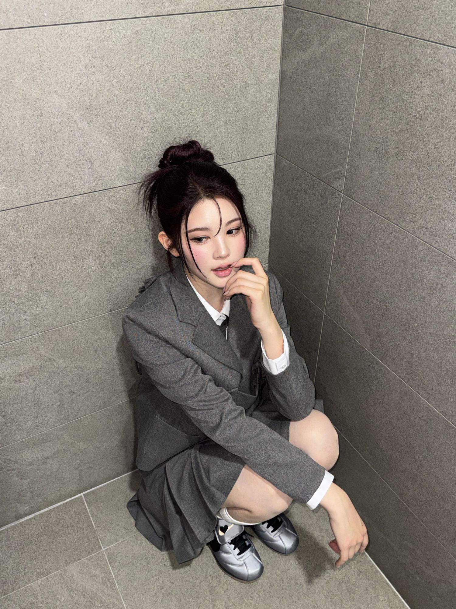 A moment captured by A-na (Hearts2Hearts)'s fan