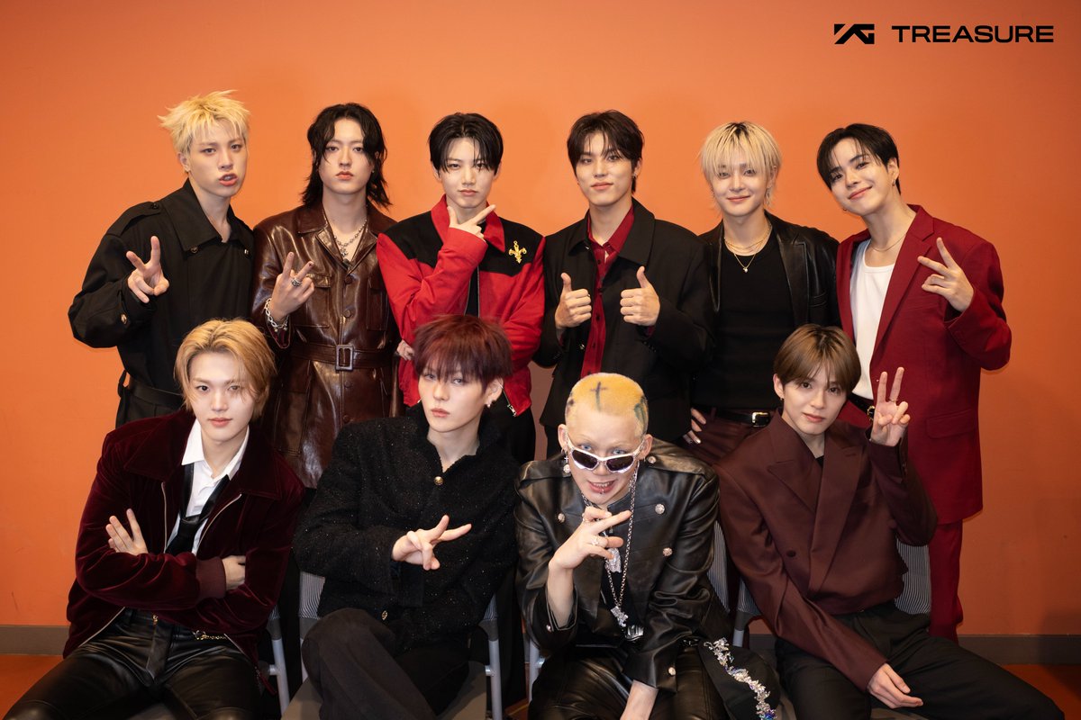 A moment captured by TREASURE's fan