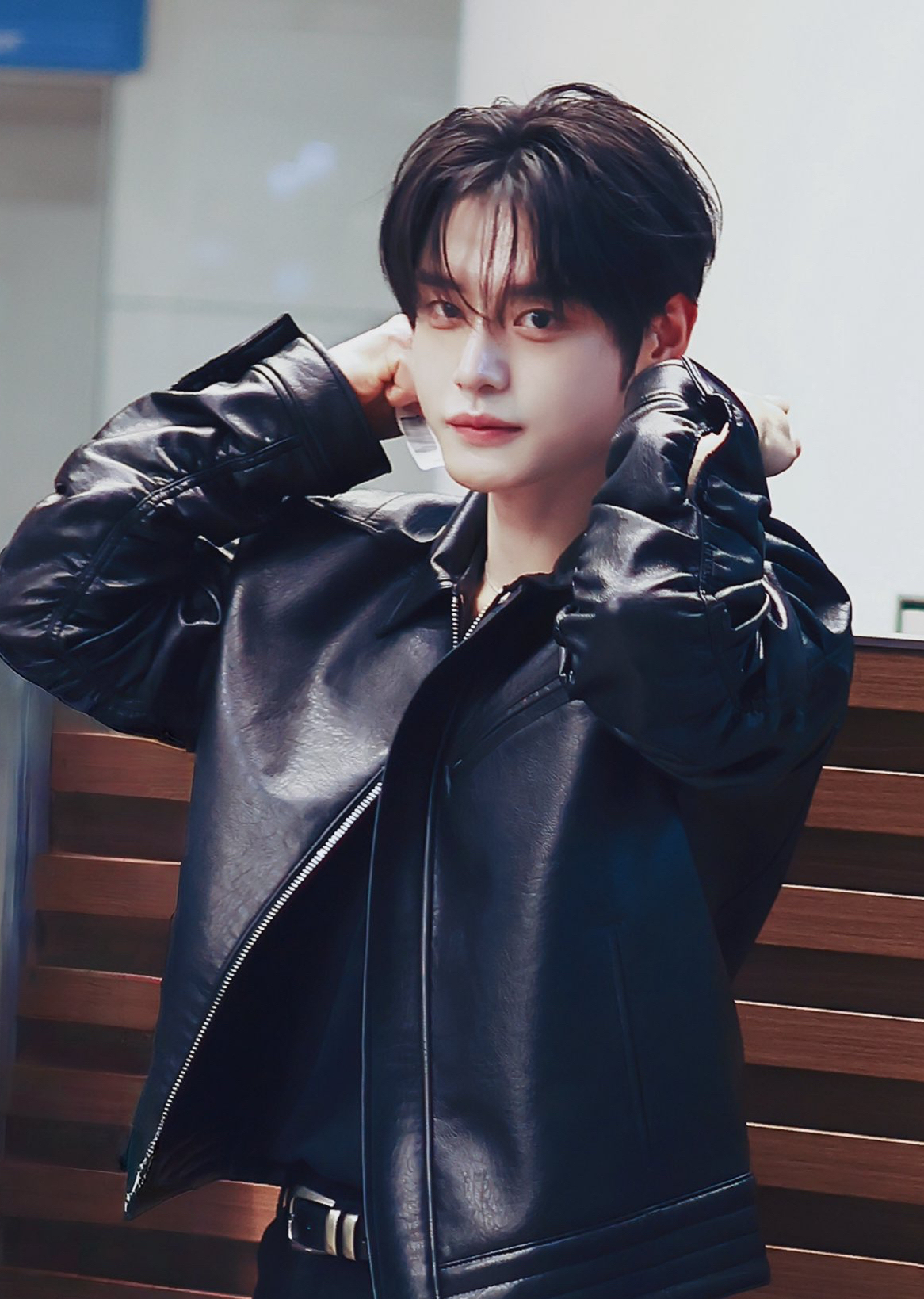 Recent activity shot of Kim Jiwoong (ZEROBASEONE)