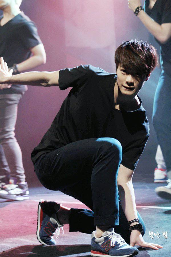 Latest photo of Moonbin (ASTRO)