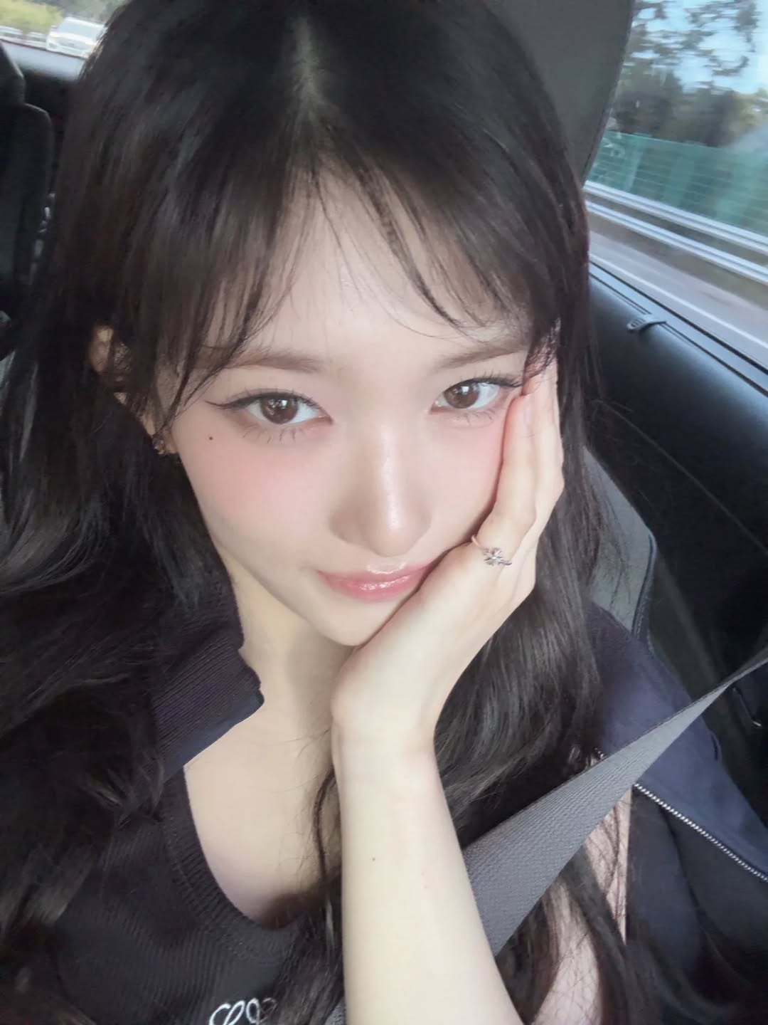 Latest photo of Leeseo (IVE)