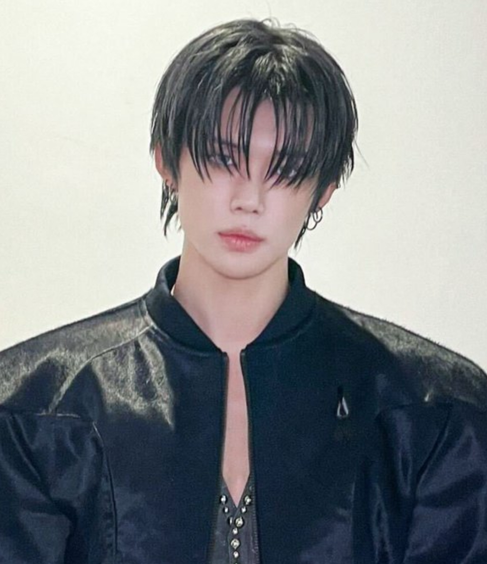 Foto terbaru Yeonjun (TOMORROW X TOGETHER)