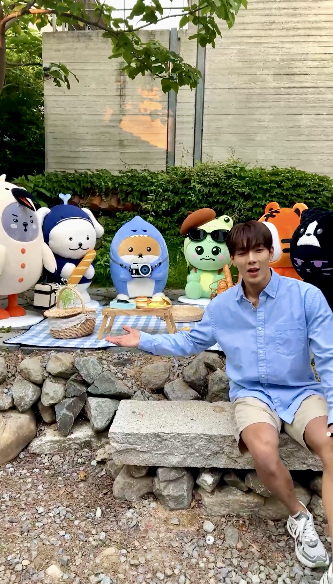 Shownu (MONSTA X)粉丝拍下的瞬间