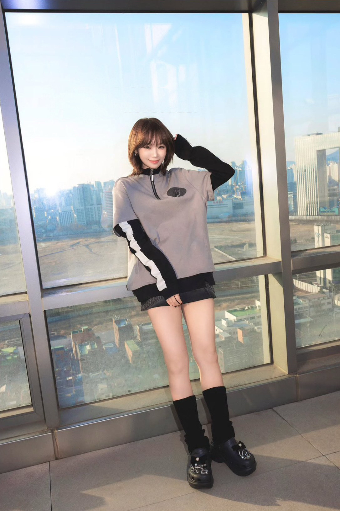 Behind-the-scenes cut of Kim Chaewon (LE SSERAFIM)