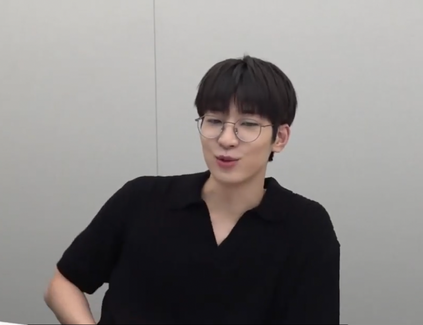 Behind-the-scenes cut of Wonwoo (SEVENTEEN)
