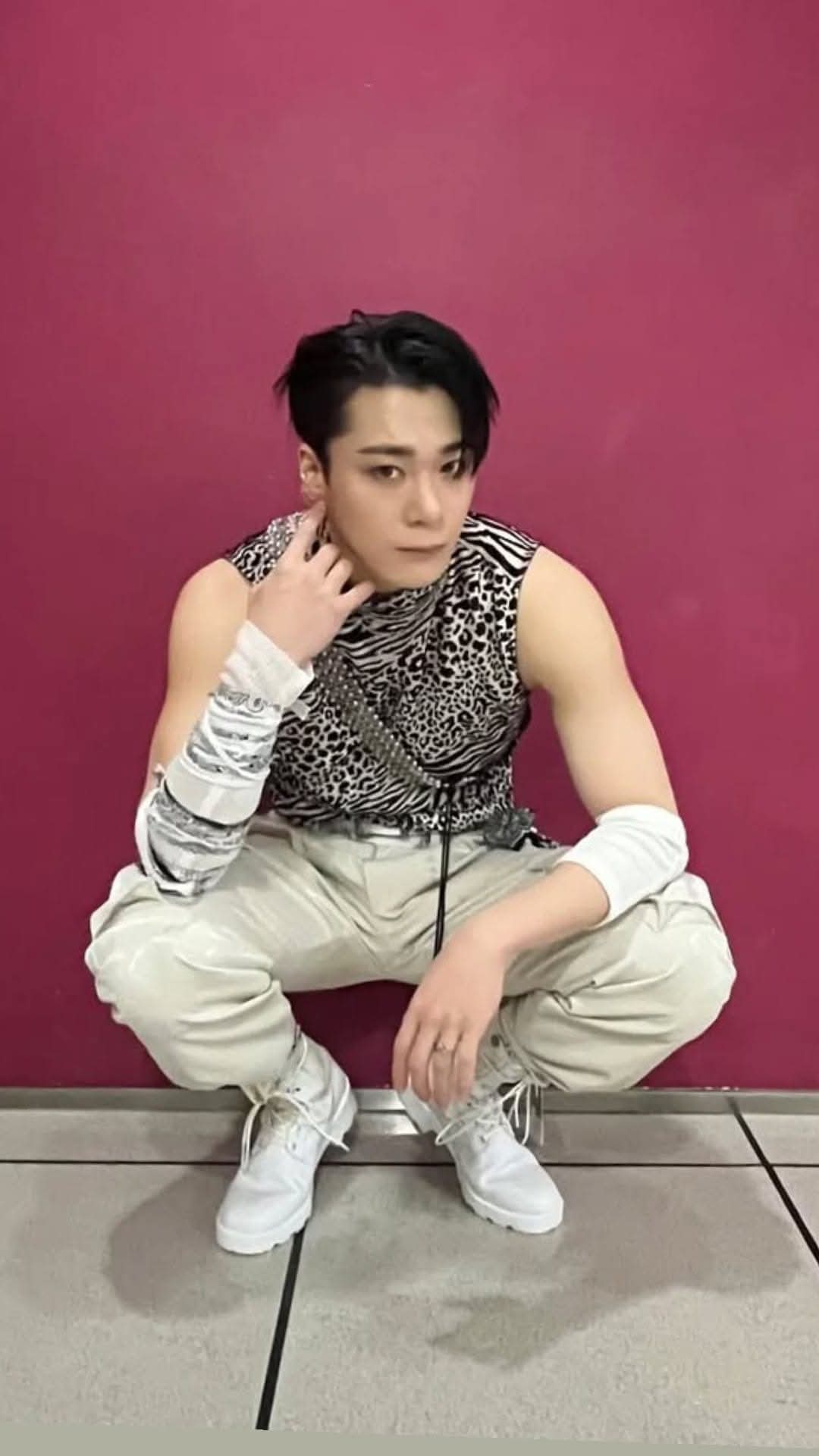 Today's most popular wallpaper in the Moonbin (ASTRO) community