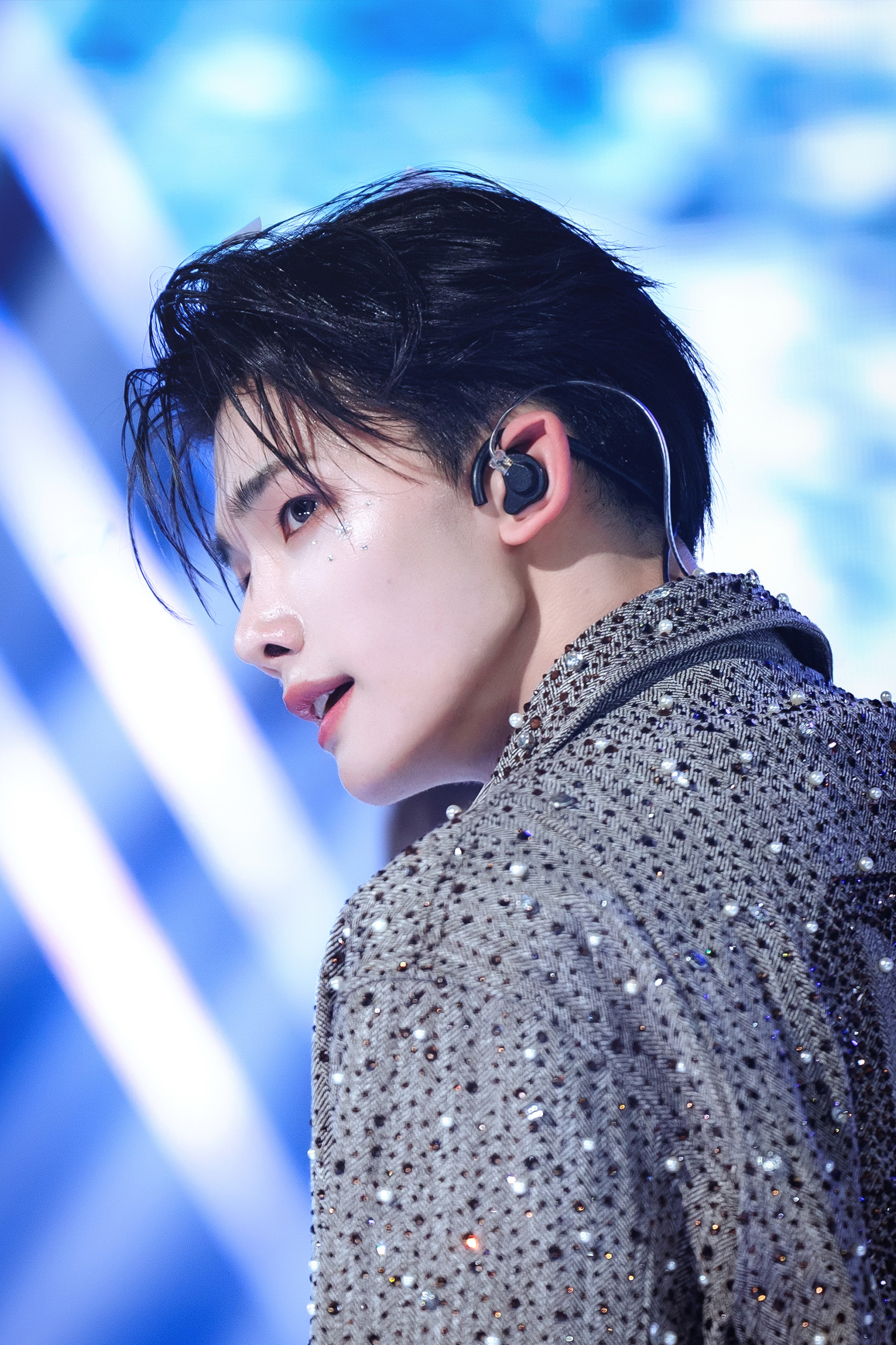 A moment captured by Jo (&TEAM)'s fan